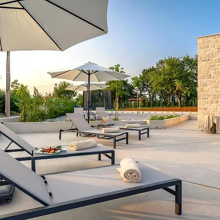 Luxury Madora With Pool In Porec, Istria Willa Kirmenjak