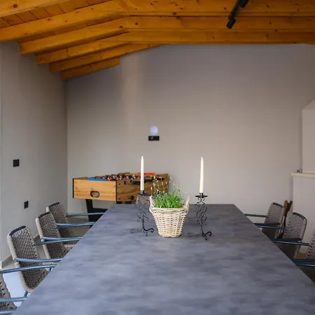 Luxury Madora With Pool In Porec, Istria Вилла *